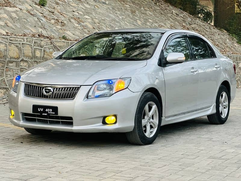 Toyota Corolla Axio 2008/2013 121 orgnal imported 4 grade 2