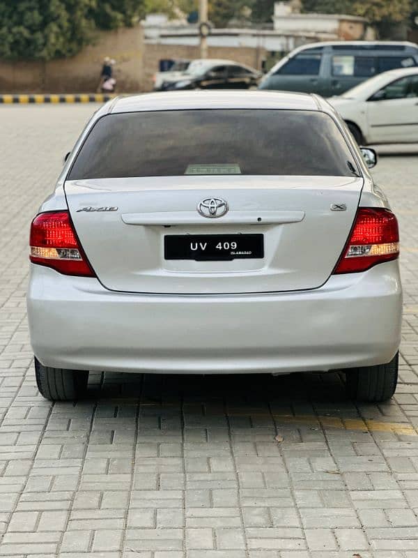 Toyota Corolla Axio 2008/2013 121 orgnal imported 4 grade 12