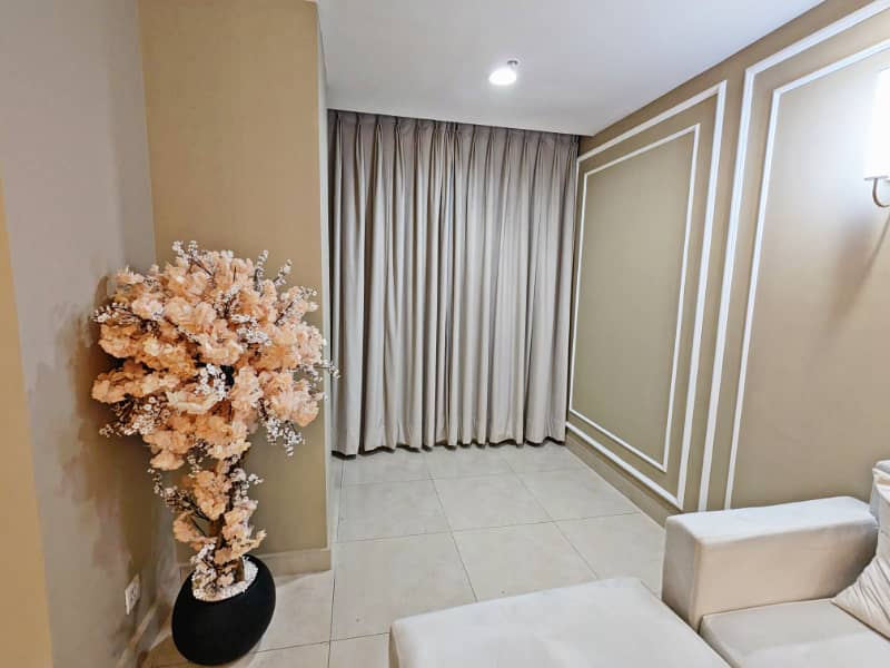 1 Bed room luxury furnished Hotel apartment availabel for rent at the top location of DHA phase 4 Gold Crest Mall. 14