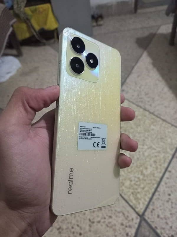 Realme C53 6/128 9