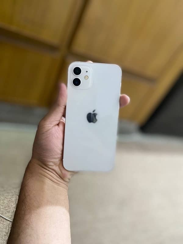 Iphone 12 white Pta Approved 0