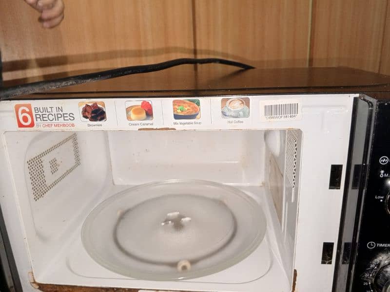 microwave oven 1