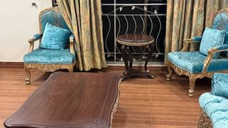 Hand made Royal style sofa set with holden head rest