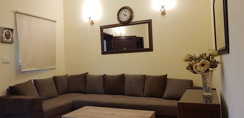 Rawalpindi Bahria Town phase8 7Marla furnished ground portion for rent 2