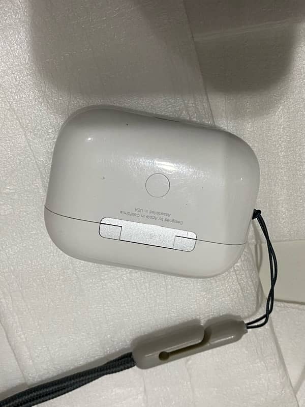 Apple AirPods Pro 2 generation 8