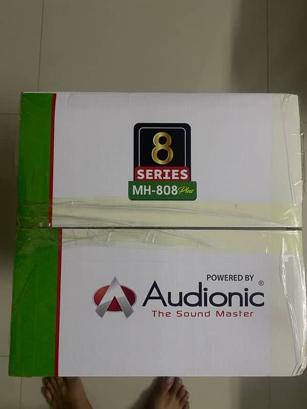 AUDIONIC- original series 8 MH-808 plus speaker 3