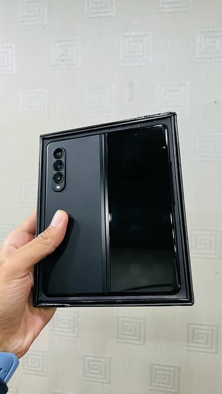 Samsung Galaxy Z Fold 3 5G 12/512GB Non PTA Esim Time Available 10/9.5 0