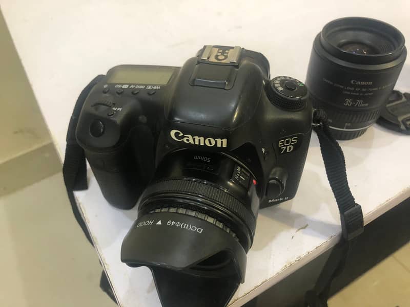 Canon 7d Mark II (Mark 2) Dslr professional 50 mm lens 2