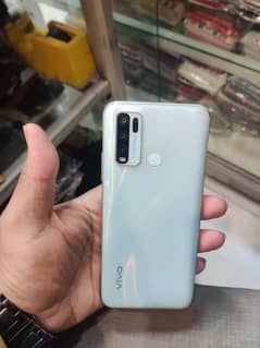 vivo y30.4/128