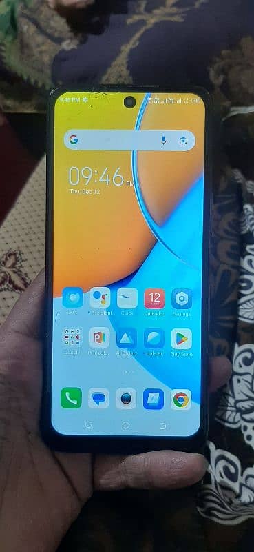 tecno spark 8Pro 0