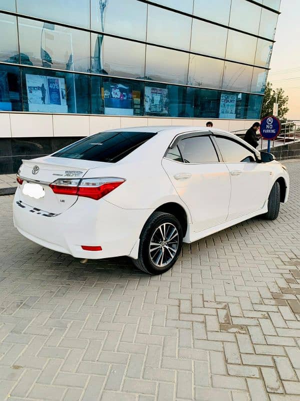 Toyota Corolla Altis 2020 4