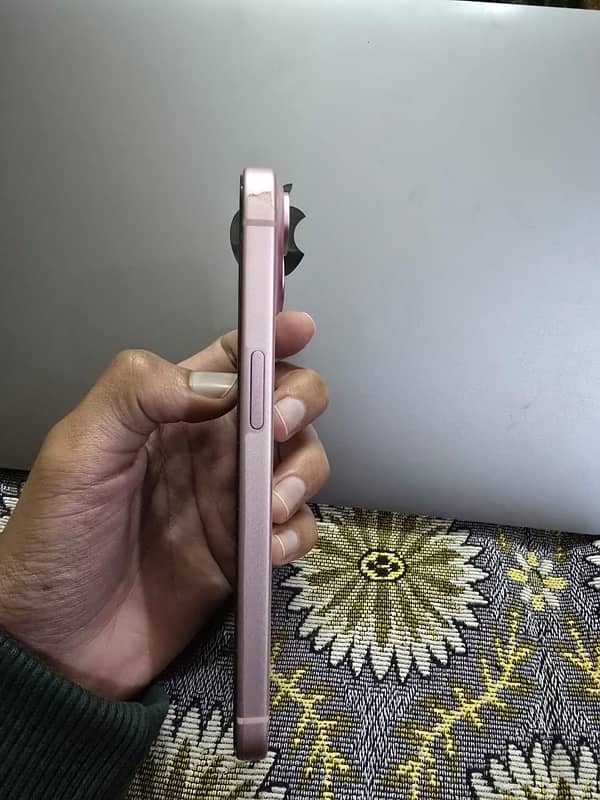 Iphone 15 128 GB 6