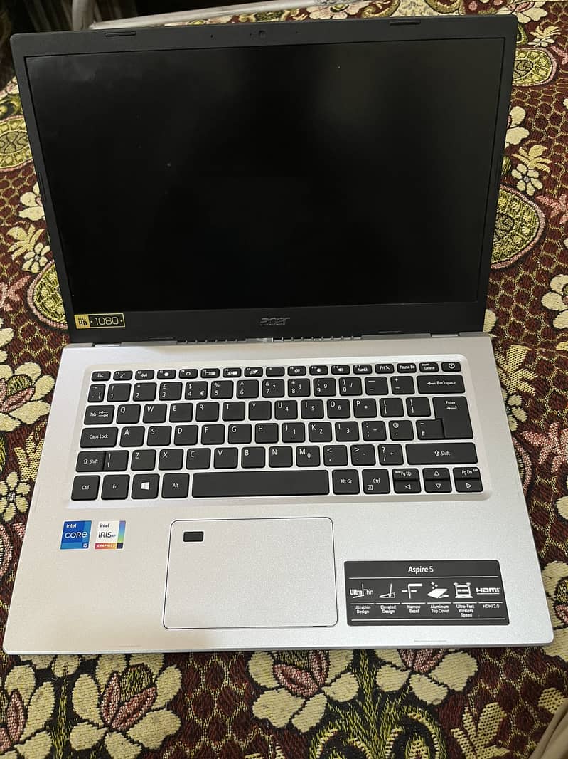 acer aspire a514 11th generation laptop with SSD + HDD 7