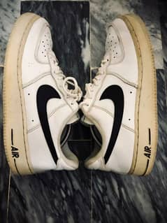 NIKE AIR FORCE 1