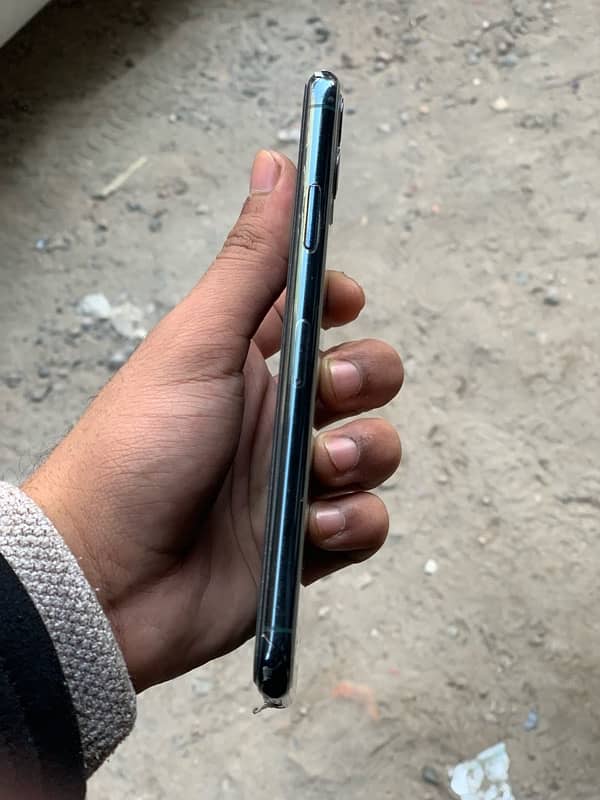 iphone 11 pro max pta approved 2