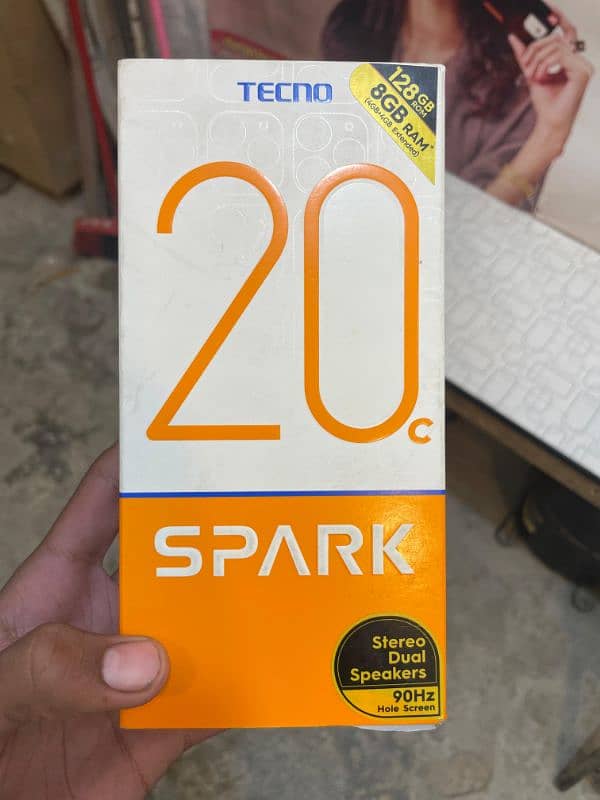 Tecno spark 20c 8ram 128Memory with box (Final price)ha  No chaska 7