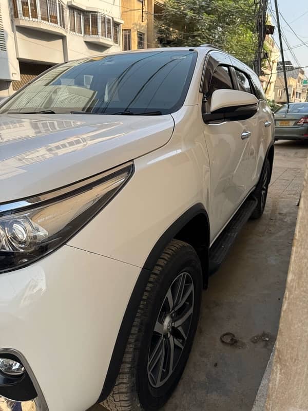 Toyota Fortuner V 2020 2nd owner on my name 321 2952 901 1