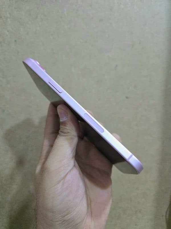 IPhone 15 Plus 128gb JV Pink with Box only 100% health 3