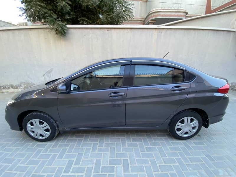 Honda City IVTEC 2022 1.2L M/T 1