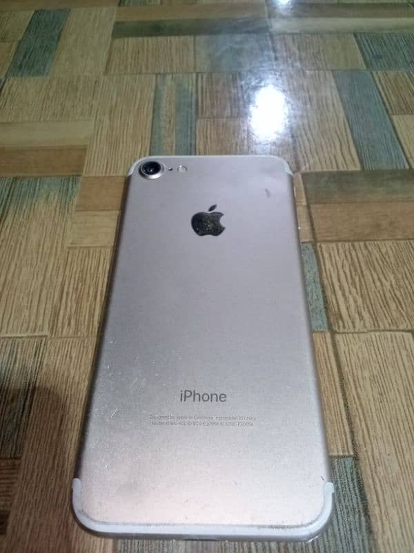 I phone 7 128GB PTA approved 0