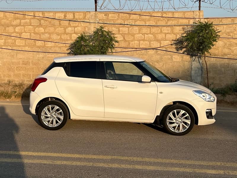 Suzuki Swift 2022 3