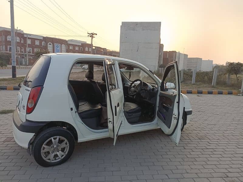 Hyundai Santro 2008 16