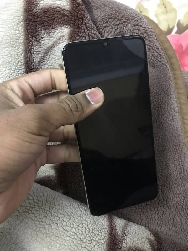 Realme c53 [6+6] gb ram 128 gb storage 9