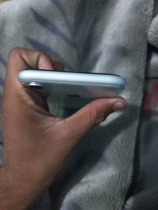 Iphone xr 64 gb jv for sale 5