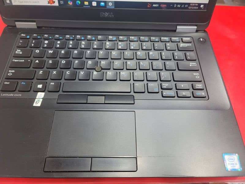 Dell latitude E5470 i5 6th generation Ram 8gb 5