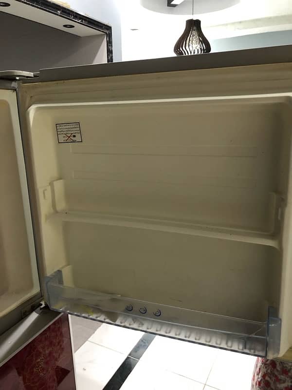 Haier Glass Door Fridge 3