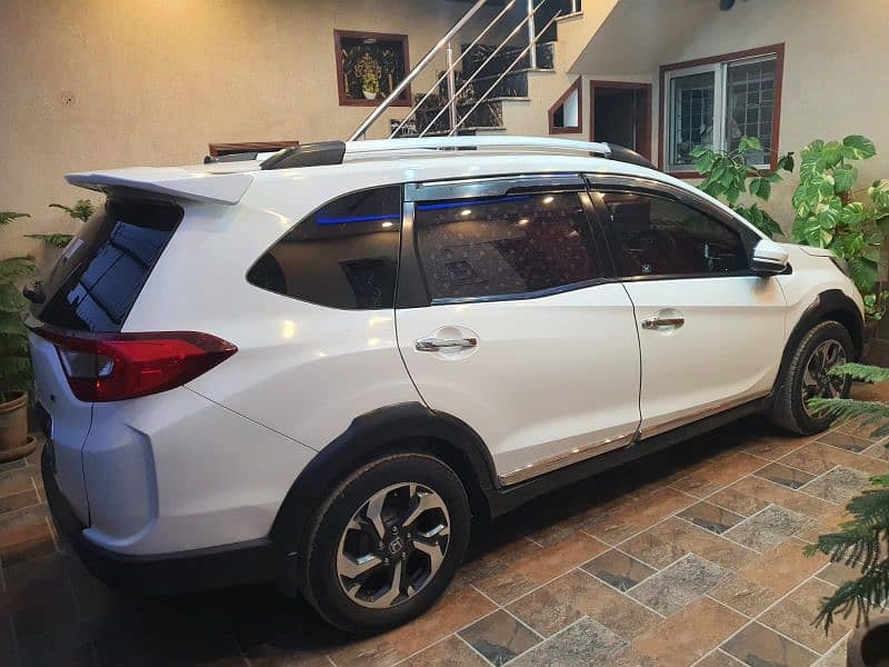 Honda BR-V 2017 10