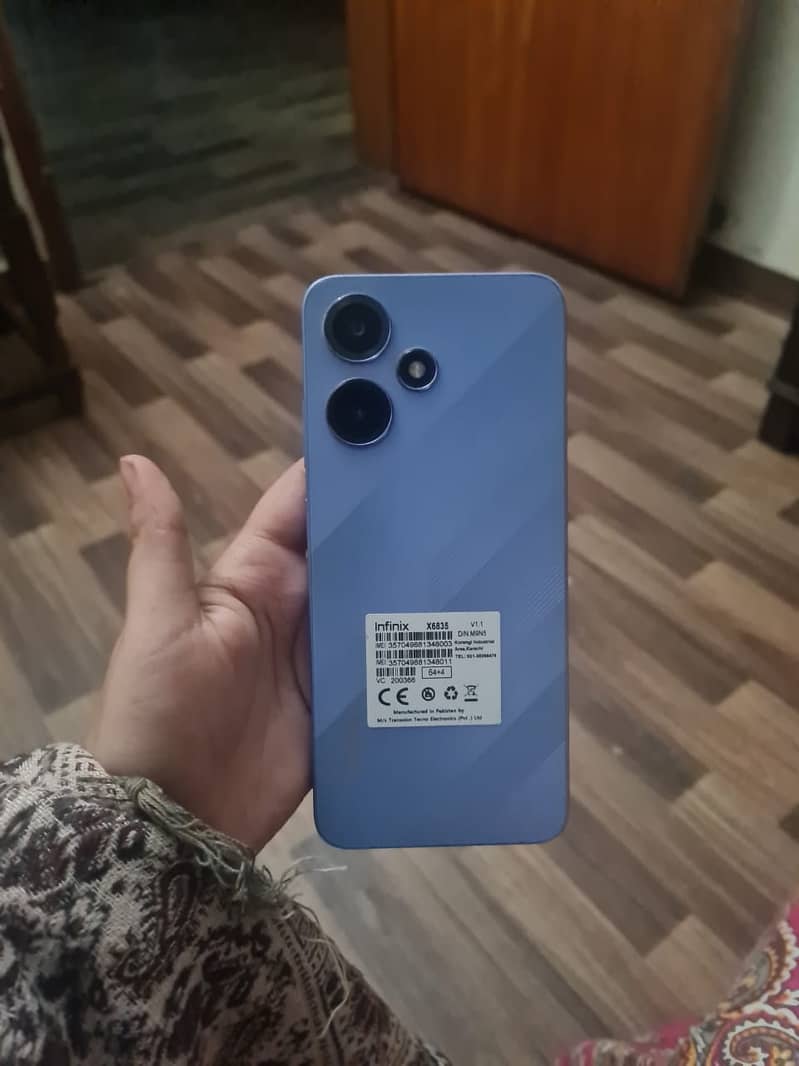 infinix hot 30 play with charger and box year use only 0