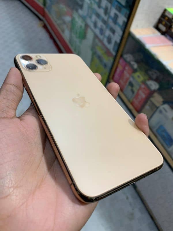 iphone 11 pro Max 3