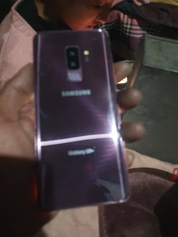 samsung s9 plus  6 256 gb glaas crack ha finger not work 1