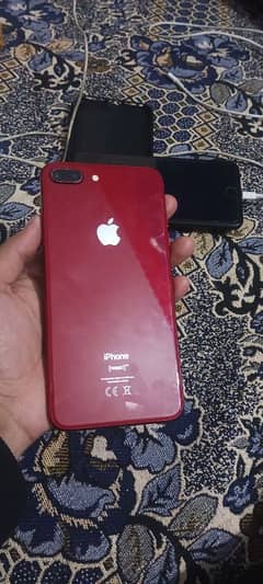 iPhone 8 Plus