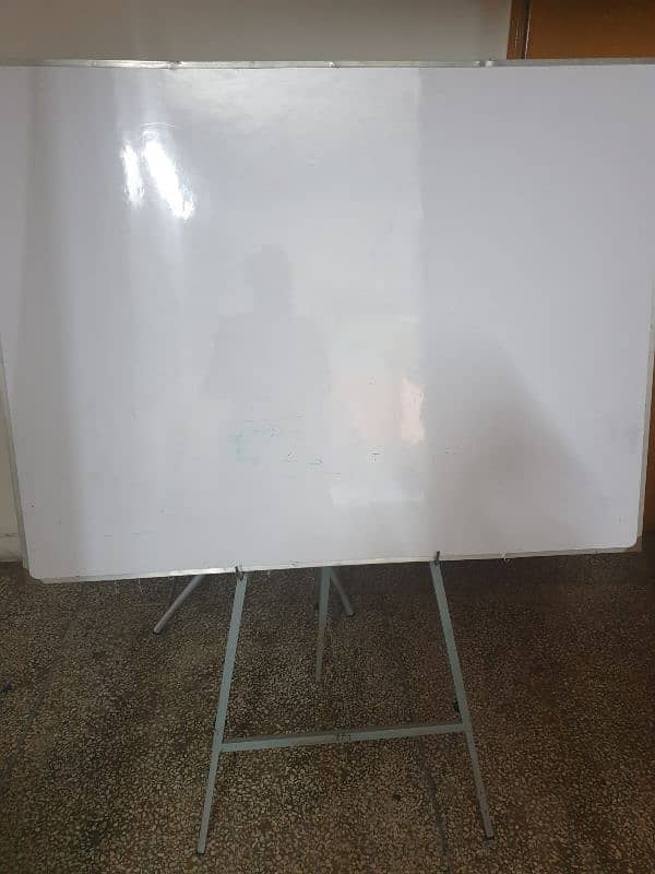 white board with stand 1