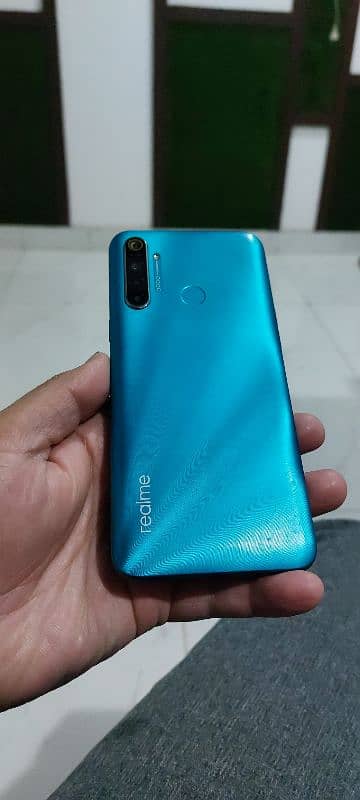 realme 5i 4/64 box sale/exchange 0