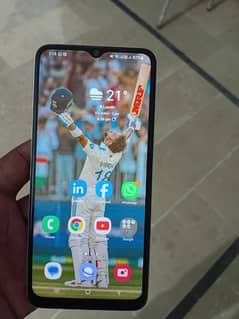 samsung galaxy A04 in warranty