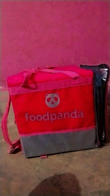 FOOD PANDA BAG LOW PRICE PKR 2200 0