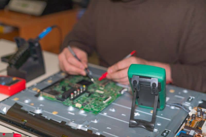 LED TV REPAIR AND LCD TV REPAIR IN MULTAN  DOORSTEP 1