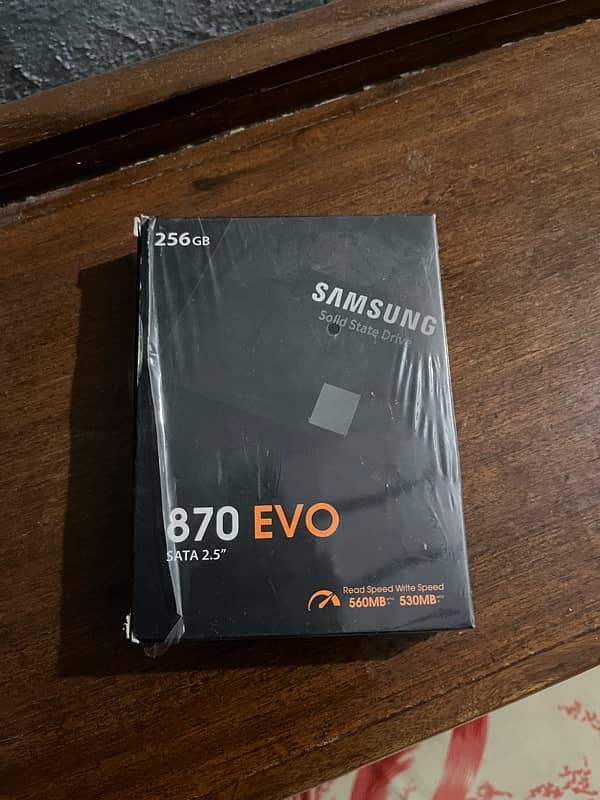 Samsung 256GB SSD 100% ok 2