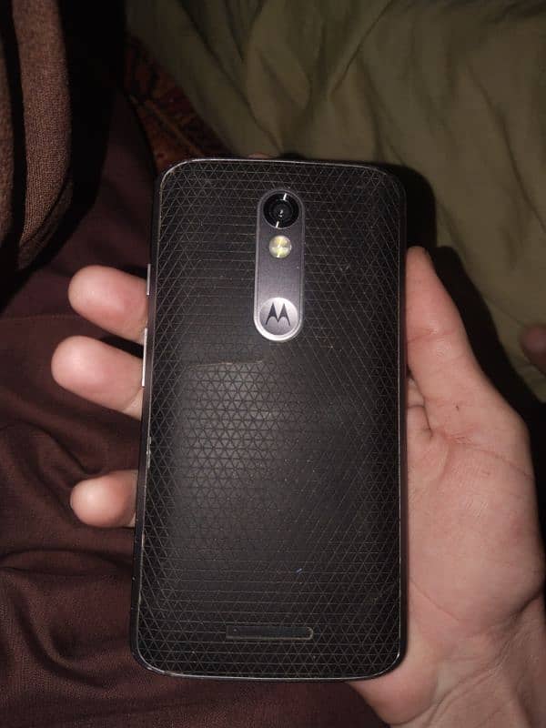 DROID TURBO 2 1