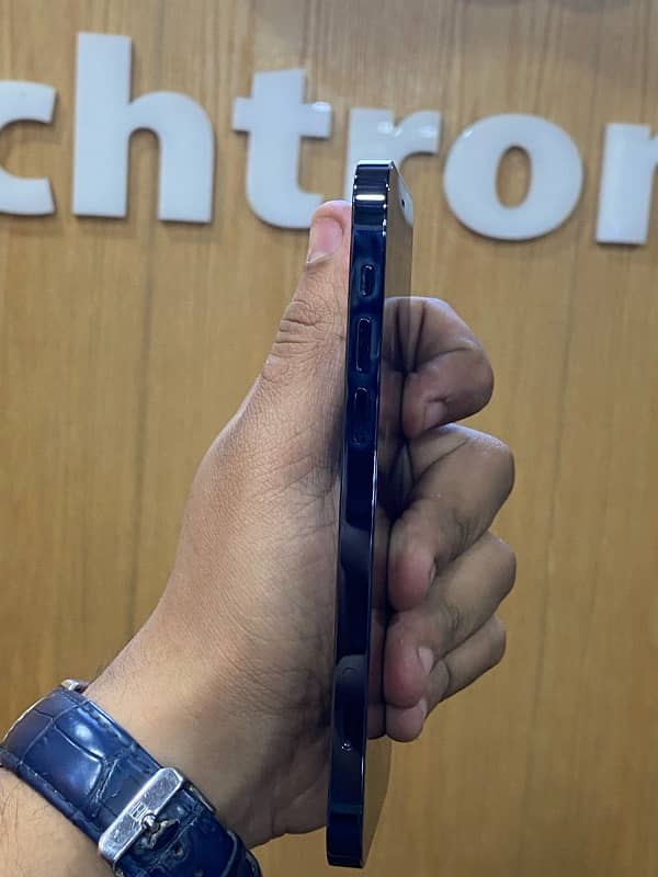 IPHONE 12 PRO PTA APPROVED 256 GB BLUE 3