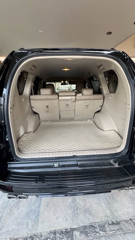 Toyota Prado 2012 3