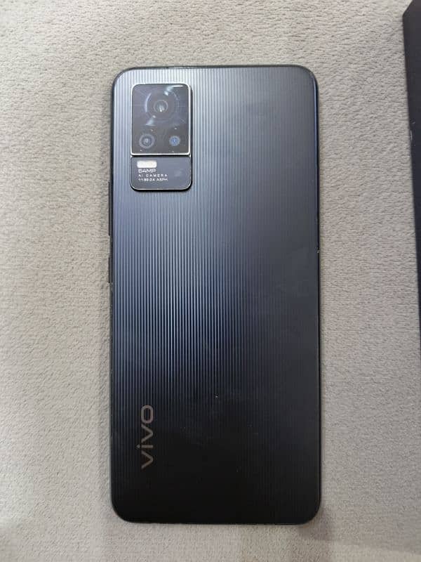 Vivo V21e  8/128 2