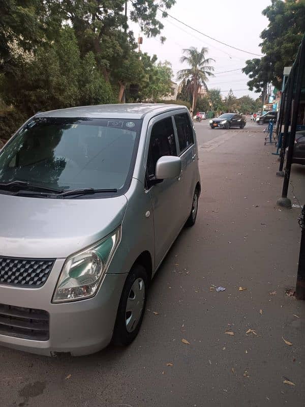 Suzuki Wagon R 2015 4