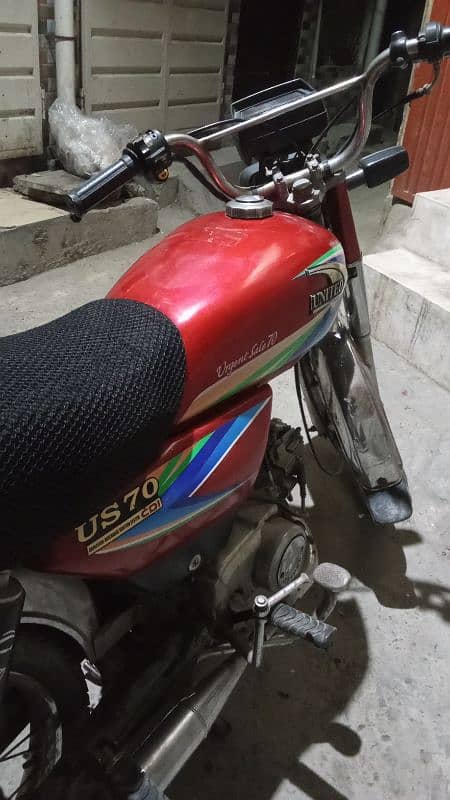 United 70cc 1