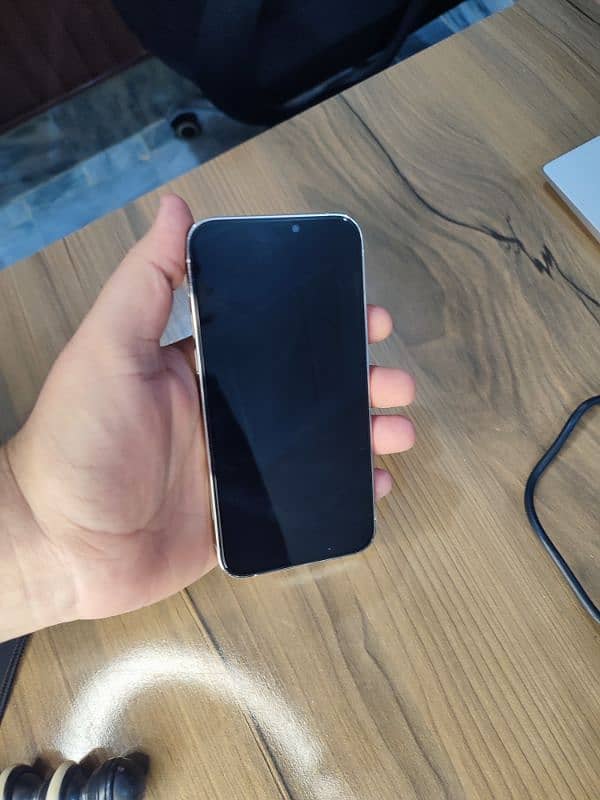 iPhone 12 pro PTA approved 10/10 condition in white colour 4