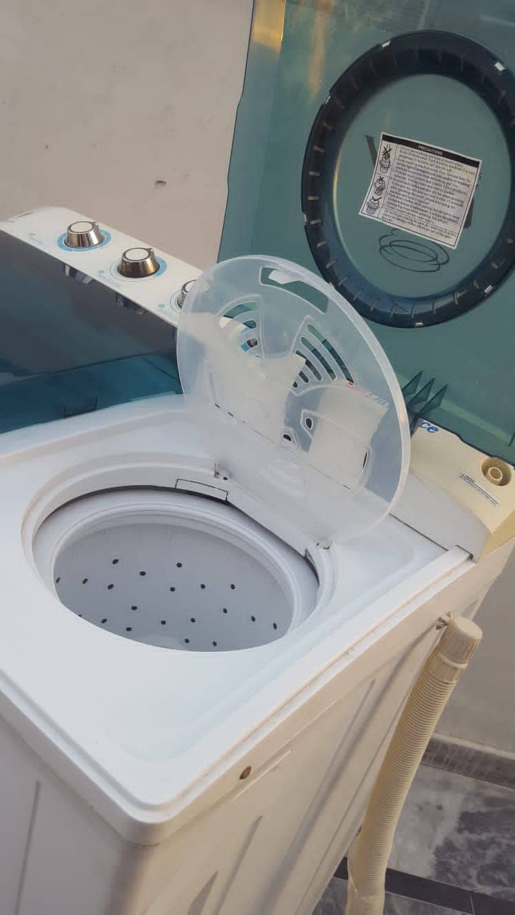 Dawalance Semi Automatic Washing Machine 15 KG 4