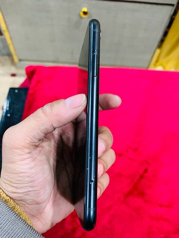 iphone xr 256gb Pta approved 3